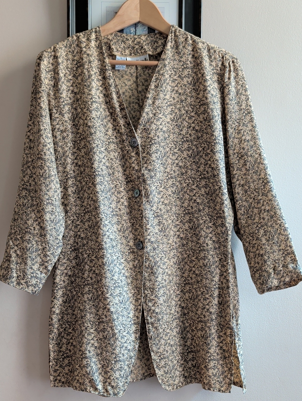 Vintage Union Made Light Floral Button-Front Tunic Jacket - Beige & Black